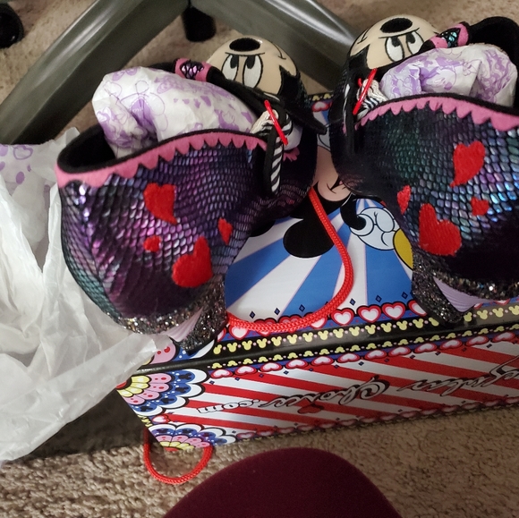 Irregular Choice I Heart Minnie EU40 BNIB - Picture 3 of 7